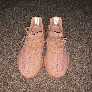 Adidas Yeezy Boost 350 Clay